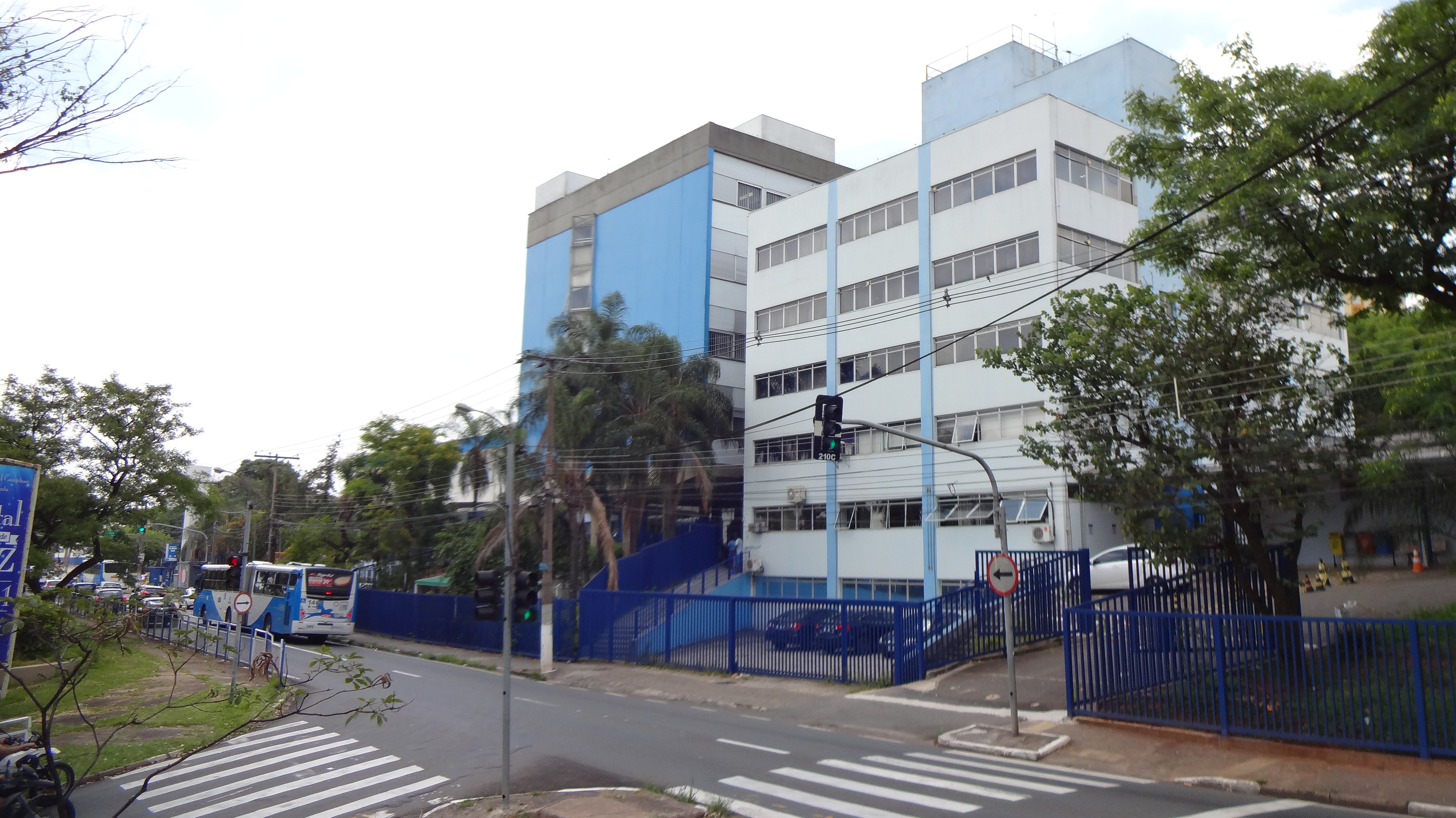 Campinas atinge 90% das UTIs exclusivas para Covid-19 ocupadas, recorde na pandemia